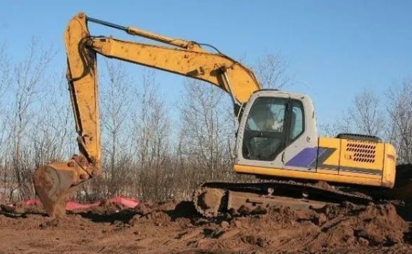 十年挖機(jī)維修經(jīng)驗的老師傅教你如何維護(hù)挖機(jī)