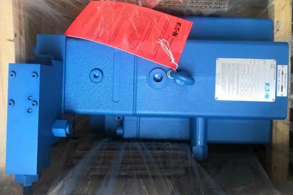 pvxs-090-m-r-df-0000-000；伊頓威格士VICKERS柱塞泵