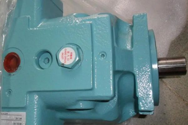 VZ50,VZ63,VZ80,VZ100,VZ130系列大金[DAIKIN]柱塞泵技術(shù)規(guī)格及型號(hào)說明