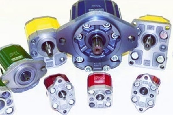 XV-2P系列齒輪泵，意大利VIVOLO維沃爾齒輪油泵，馬達(dá)